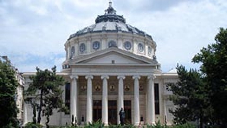 Orchestra Filarmonică din Rotterdam îl are invitat în concertul de la Ateneul Român pe violonistul Valentin Şerban