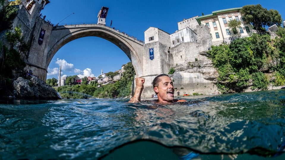 Sărituri în apă: Constantin Popovici a câștigat concursul de la Mostar