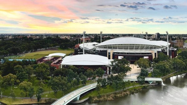 Tenis: Sorana Cîrstea, Gabriela Ruse şi Jaqueline Cristian au acces pe tabloul principal la Adelaide