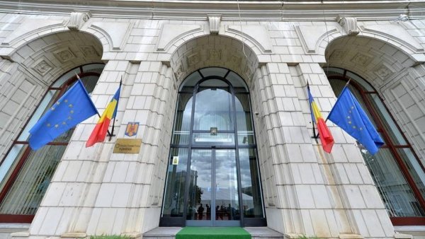 Prima ediția din acest an a titlurilor de stat Tezaur