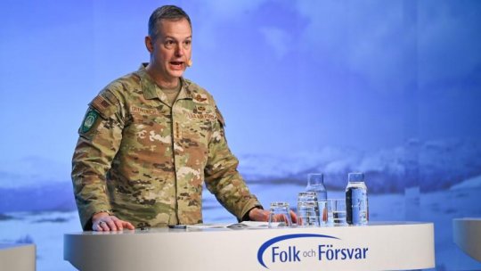 Nicuşor Dan îl primeşte la Palatul Cotroceni pe comandantul suprem al Forţelor Aliate din Europa