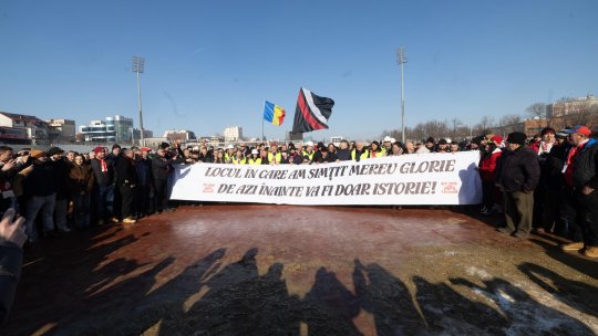 Fotbal: A început demolarea Stadionului Dinamo