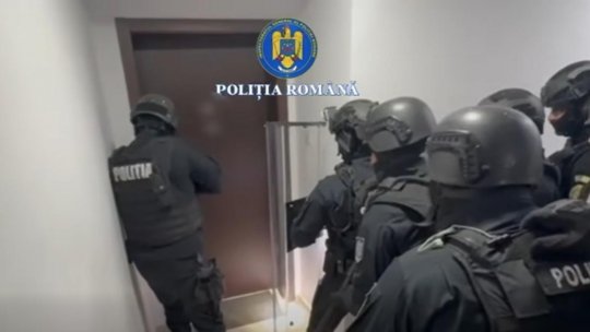 VIDEO: Bărbat reţinut, după ce şi-a sechestrat fosta iubită şi pe copilul acesteia