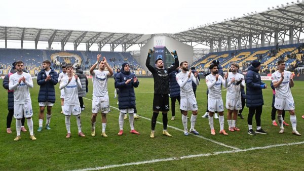 Superliga: Petrolul Ploiești - Farul Constanța 0-1