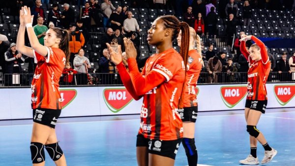 Handbal: Gloria Bistrița pierde cu ETO Gyor