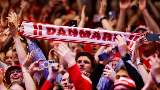 Danemarca şi Germania vor juca finala Campionatului European de handbal masculin