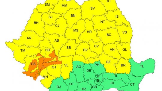 ANM: Cod galben și cod portocaliu de ninsori în majoritatea regiunilor, până marți