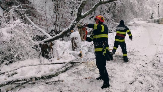 Peste 20 de localităţi din Hunedoara, fără curent electric