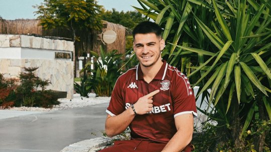 Superliga: Daniel Paraschiv a semnat cu Rapid