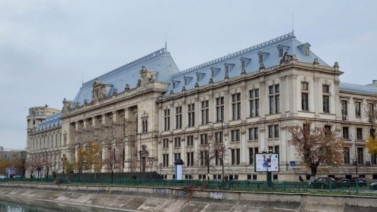 The Bucharest Court of Appeal has postponed its ruling on the request to suspend the appointment of two judges to the Constitutional Court