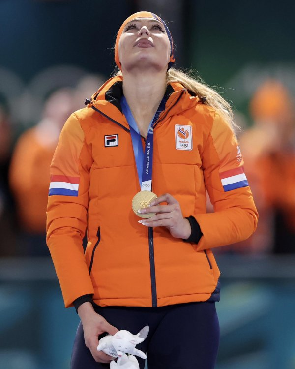 JO Milano-Cortina: record olimpic doborât la patinaj viteză