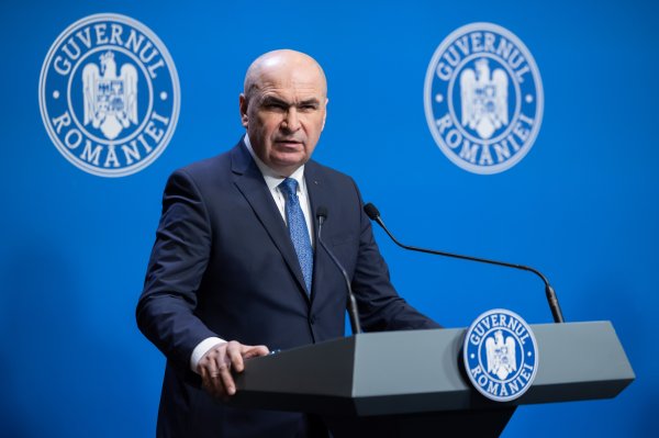 Comisarul european Michael McGrath, discuții cu premierul Bolojan despre statul de drept