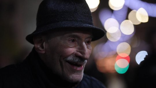 Percheziții în București într-un dosar de amenințare la adresa actorului Victor Rebengiuc