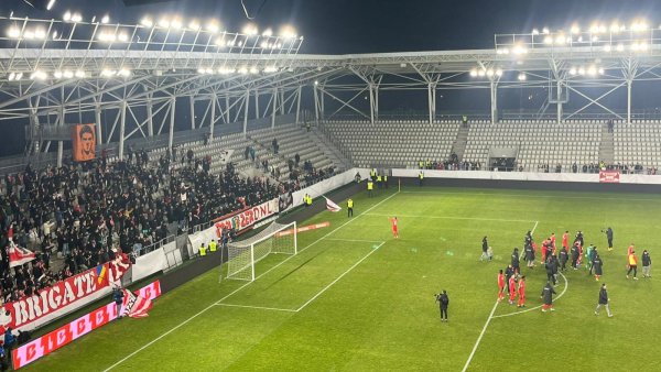 Dinamo s-a calificat în sferturile Cupei României