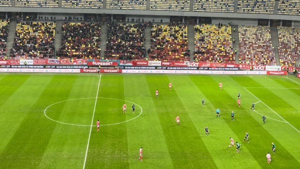 Superliga: Dinamo, matematic în play-off