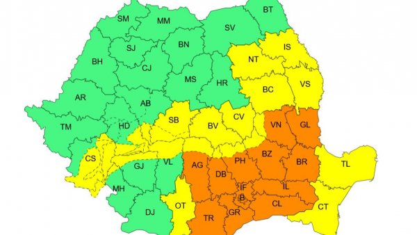 12 județe și Capitala, sub cod portocaliu de ninsori abundente și viscol
