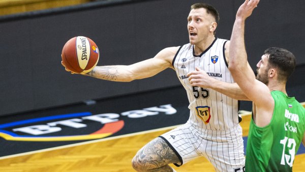 CSO Voluntari, victorie cu Slovan Bratislava şi se califică în sferturile ENBL