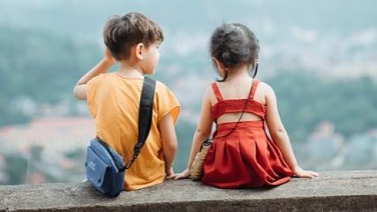 La vârste mici, copiii înțeleg lumea „mai degrabă prin prisma imaginației”