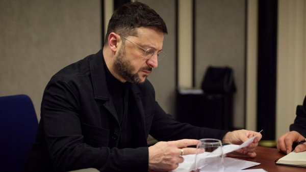 Preşedintele Ucrainei, Volodimir Zelenski, în vizită oficială la Bucureşti