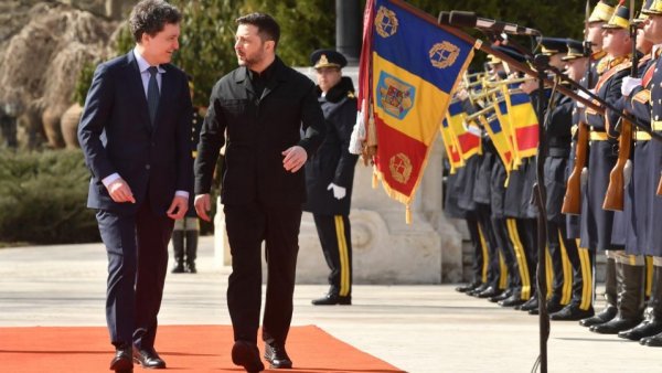 România şi Ucraina sunt de joi parteneri strategici