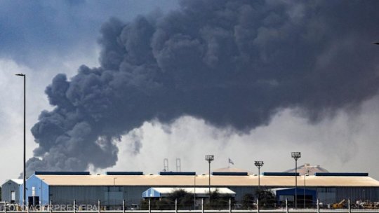 Mai multe ţări din Golf au raportat noi atacuri iraniene peste noapte