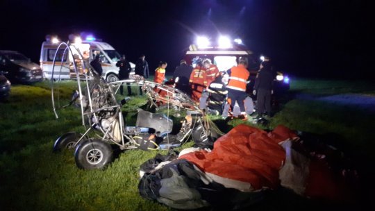 Bihor: Două persoane și-au pierdut viața într-un accident cu parapanta