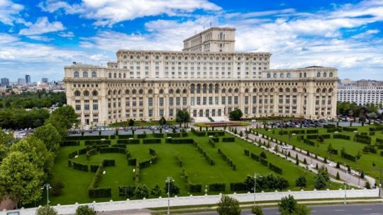 Proiectul de buget ajunge luni în comisiile parlamentare de specialitate