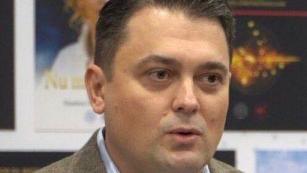 Securitatea pe internet începe acasă prin "discernământ digital" oferit de părinți