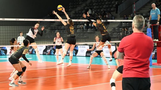 Volei: Campioana Volei Alba Blaj prima semifinalistă a Diviziei A1 la feminin