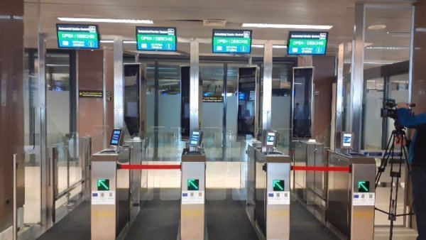 Un grup de 172 de cetățeni români și doi cetățeni moldoveni urmează să plece din Egipt