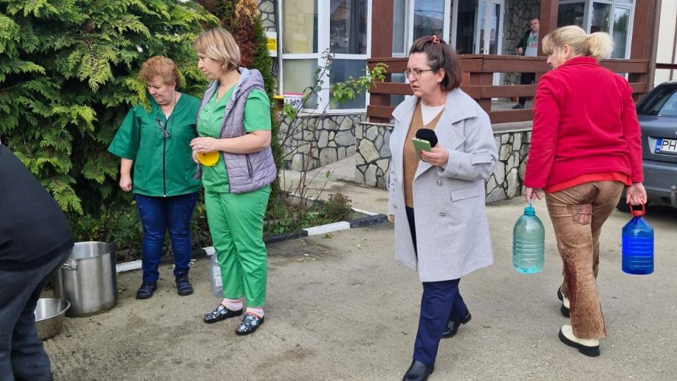 Furnizarea apei în rețea, reluată în unele localități din Prahova, dar cu restricții de uz