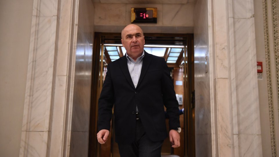 România are un nou guvern cu puteri depline condus de Ilie Bolojan