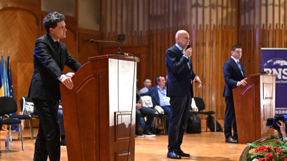 Prezidenţiabilii George Simion şi Nicuşor Dan la cel de-al XIII-lea congres al BNS