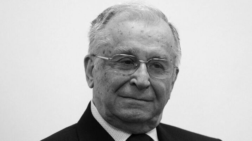 Zi de doliu naţional pentru fostul preşedinte Ion Iliescu, care va fi înmormântat cu onoruri militare