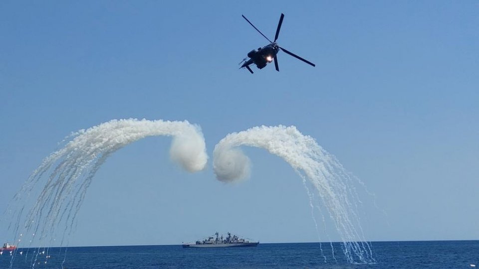 Spectacol prezentat de Forțele Navale Române la Constanța, de Ziua Marinei Române