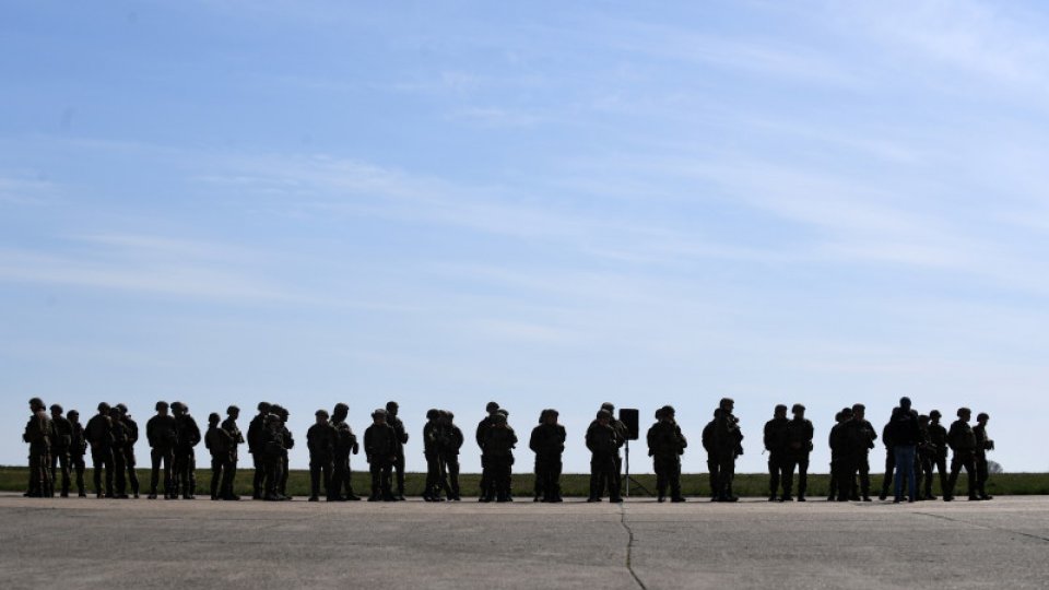 Statele Unite îşi reduc la jumătate prezenţa militară în România