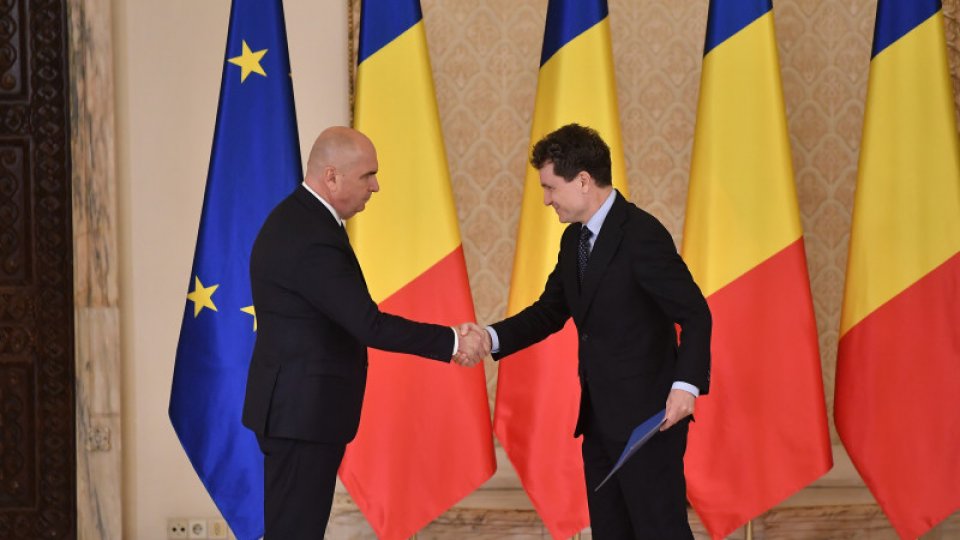 Noul guvern a fost învestit cu majoritatea de voturi