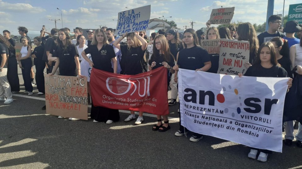 Studenții, „protest masiv în toate centrele universitare” pe data de 29 septembrie