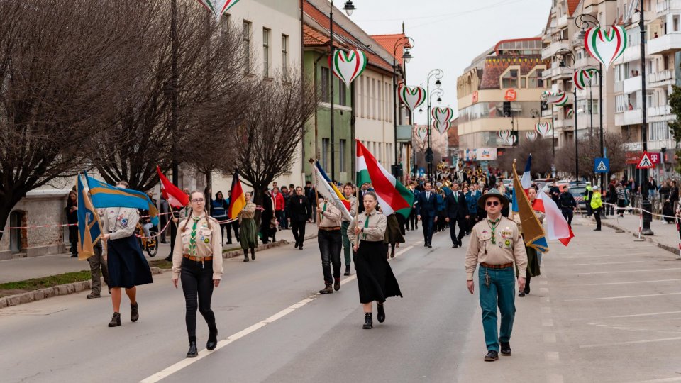 Autoritățile, mesaje cu ocazia Zilei Maghiarilor de Pretutindeni