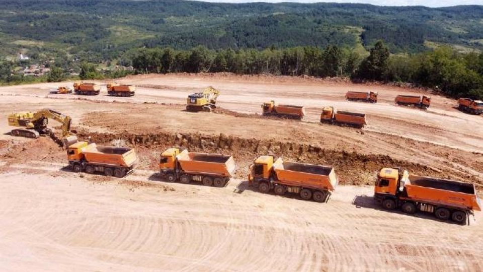 Încep lucrările la un nou tunel de pe autostrada A1 Sibiu-Piteşti