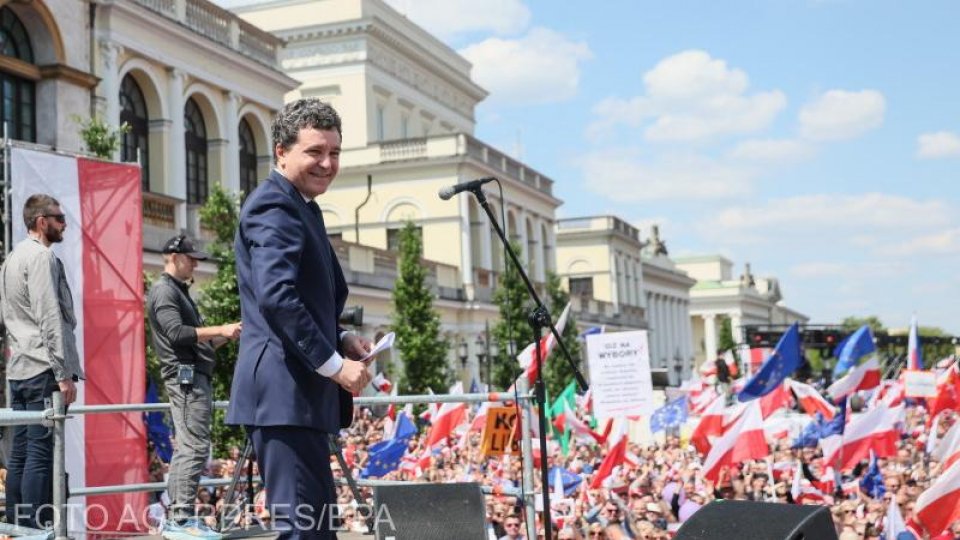 Nicuşor Dan a participat la marşul "Milionului de inimi" din Polonia