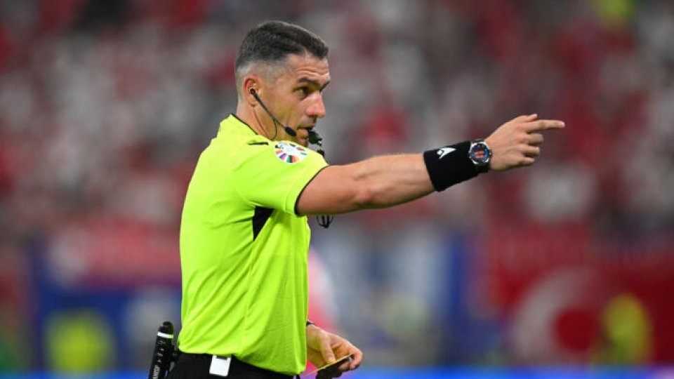 Finala Ligii Campionilor la fotbal va fi arbitrată de Istvan Kovacs