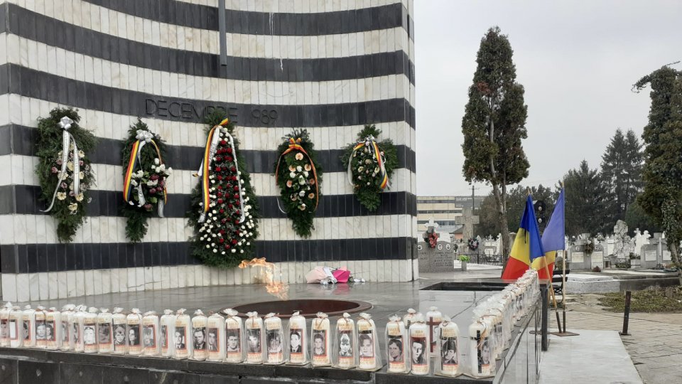 Pelerinaj la monumentele ridicate în Timișoara, în memoria eroilor martiri din decembrie 1989