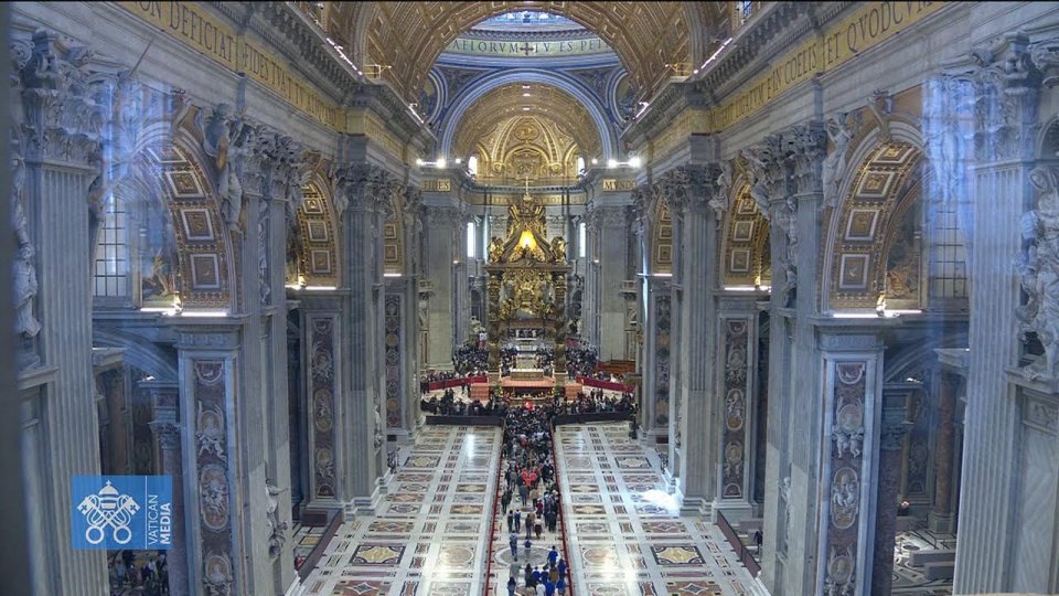 Vatican/ În direct: Un ultim rămas bun de la Papa Francisc