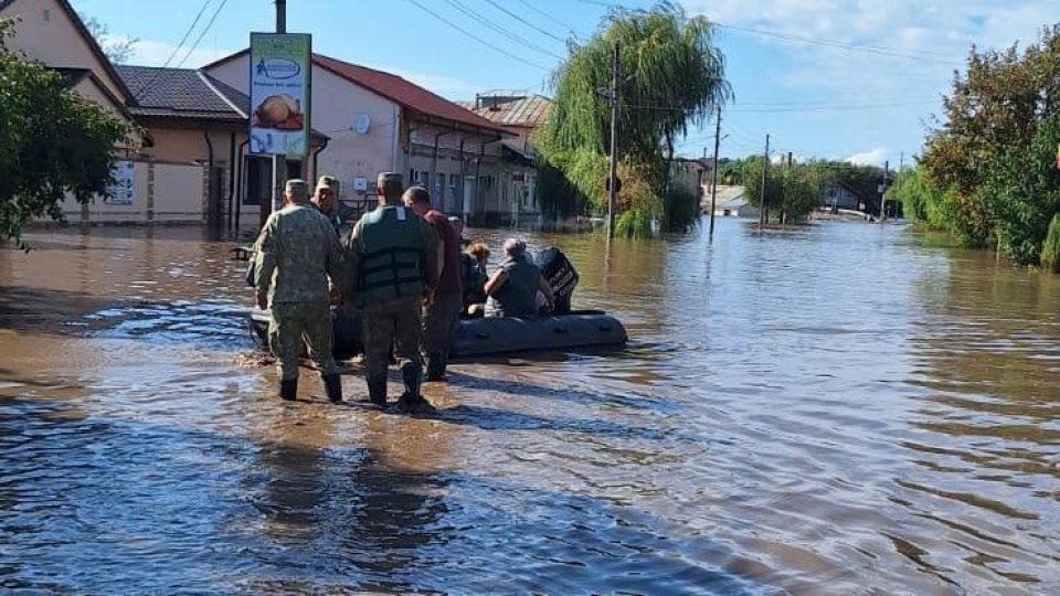 Despăgubiri pentru agricultorii ale căror terenuri au fost inundate intenţionat