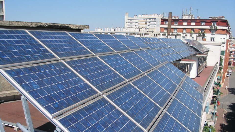 Administrația Fondului pentru Mediu va ataca decizia de suspendare a programului "Casa Verde Fotovoltaice"