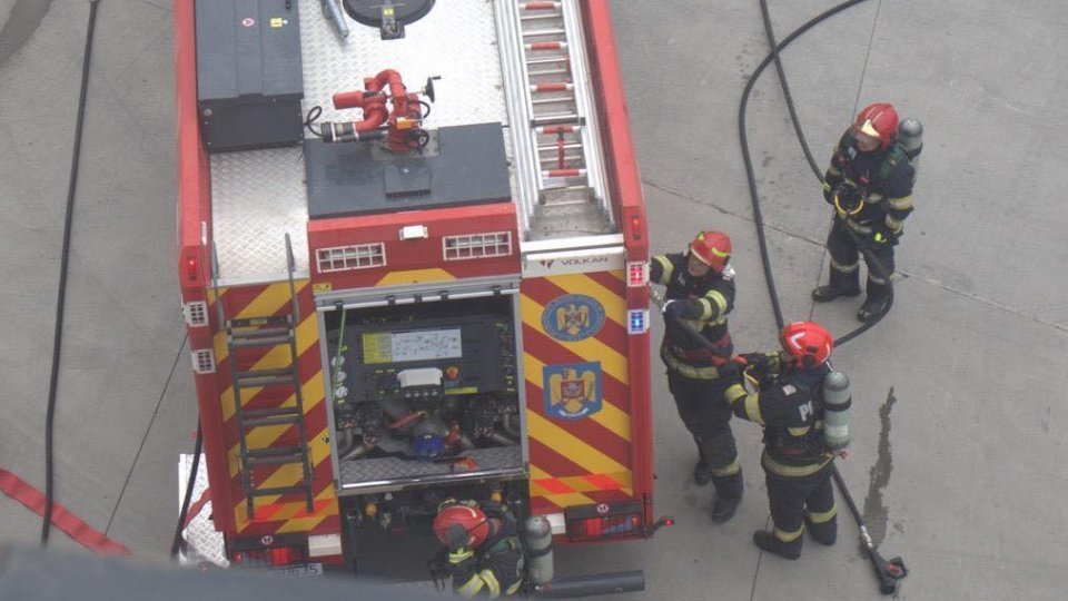 O explozie a avut loc în localitatea Letea Veche din judeţul Bacău