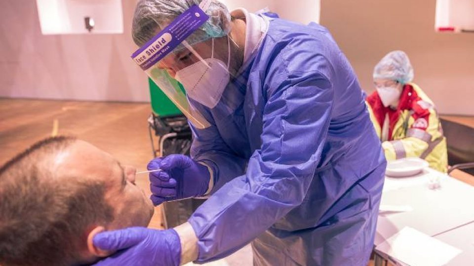 Medicul Flavia Groşan a retras postarea în care făcea afirmații controversate privind vaccinarea