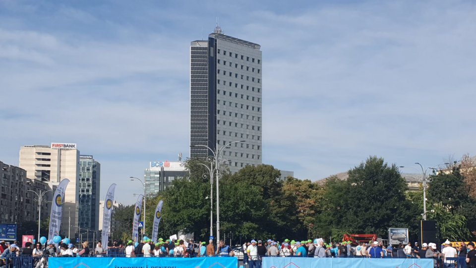 Protest în capitală faţă de măsurile de reducere a personalului din administraţia publică locală