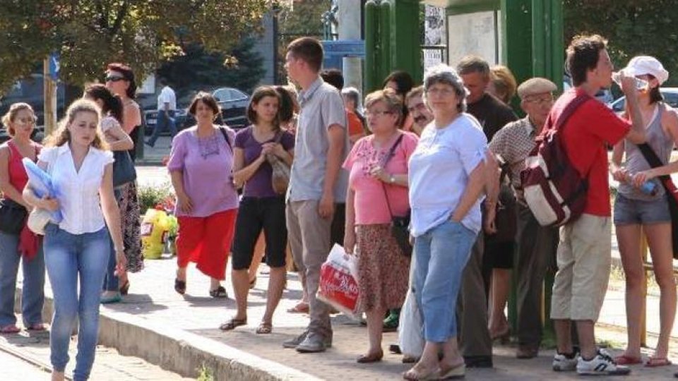 43 la sută dintre angajaţii români se declară nemulţumiţi de salariu